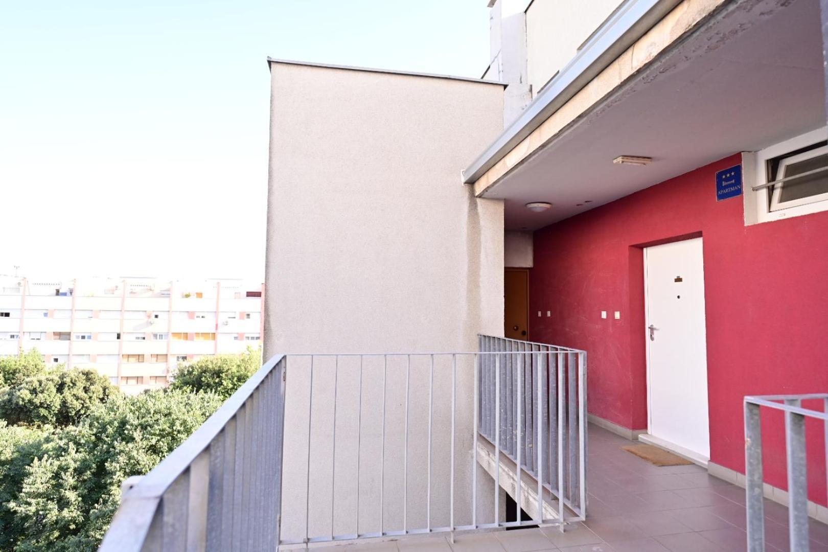 Apartment Paula Split Exterior photo